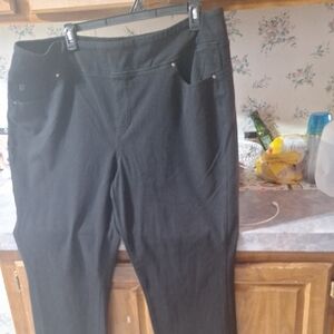 Belle by Kim Gravel Black Straight Leg Jeans